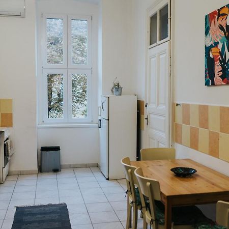 Napartman Pécs Exterior photo
