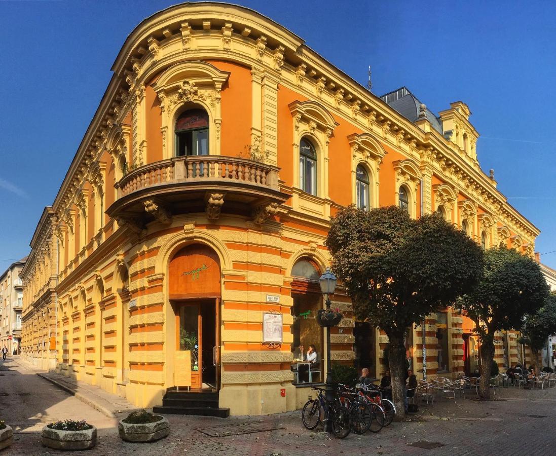 Napartman Pécs Exterior photo